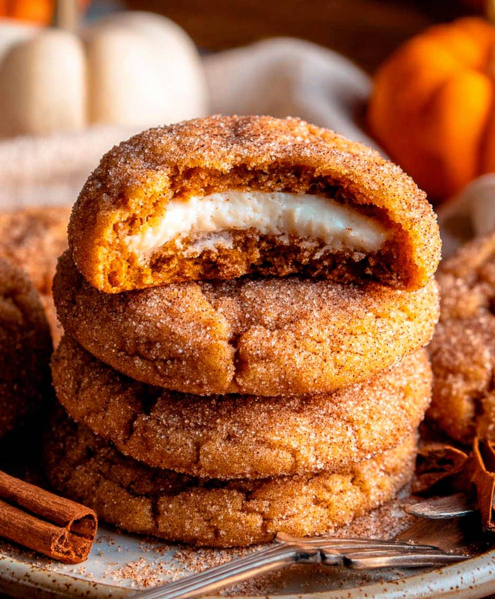 Pumpkin Cheesecake Cookies